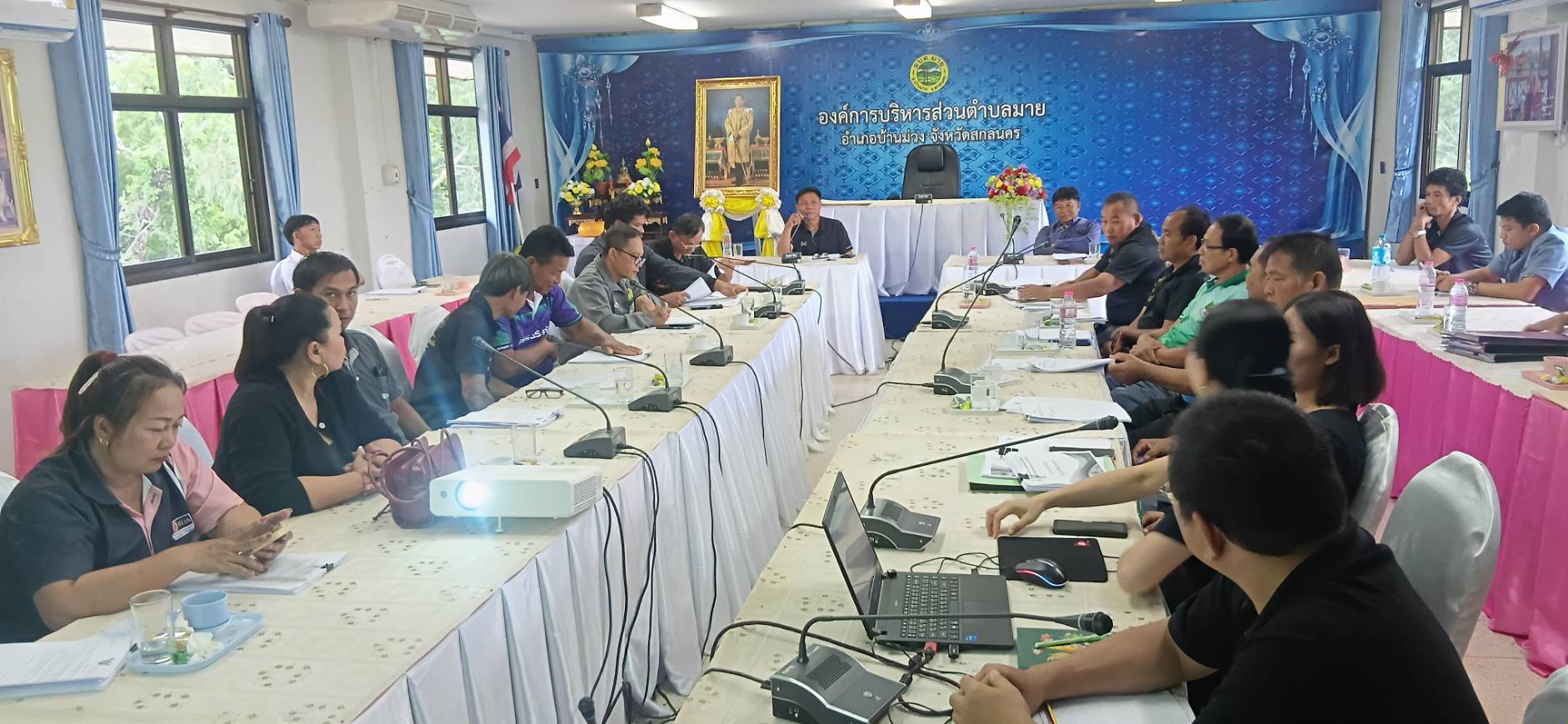 ภาพการเข้าร่วมประชุมโครงการอนุรักษ์พันธุกรรมพืชอันเนื่องมาจากพระราชดำริ สมเด็จพระเทพรัตนราชสุดาฯ สยามบรมราชกุมารี ประจำปีงบประมาณ 2569 ครั้งที่ 1/2569