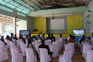 โครงการอบรมให้ความรู้การเลือกตั้ง เชิงสมานฉันท์ ผ่านระบบ zoom Meetings โดย สำนักงานคณะกรรมการการเลือกตั้งประจำจังหวัดสกลนคร