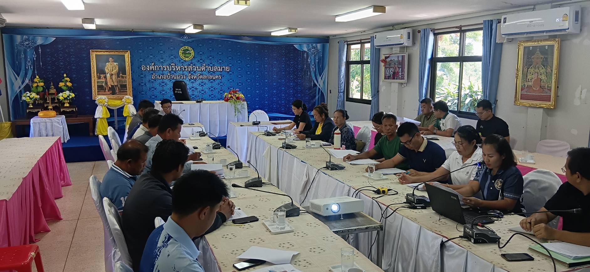ภาพเข้าร่วมประชุมโครงการอนุรักษ์พันธุกรรมพืชอันเนื่องมาจากพระราชดำริ สมเด็จพระเทพรัตนสุดาๆสยามบรมราชกุมารี ประจำปีงบประมาณ 2569 ครั้งที่ 2/2569